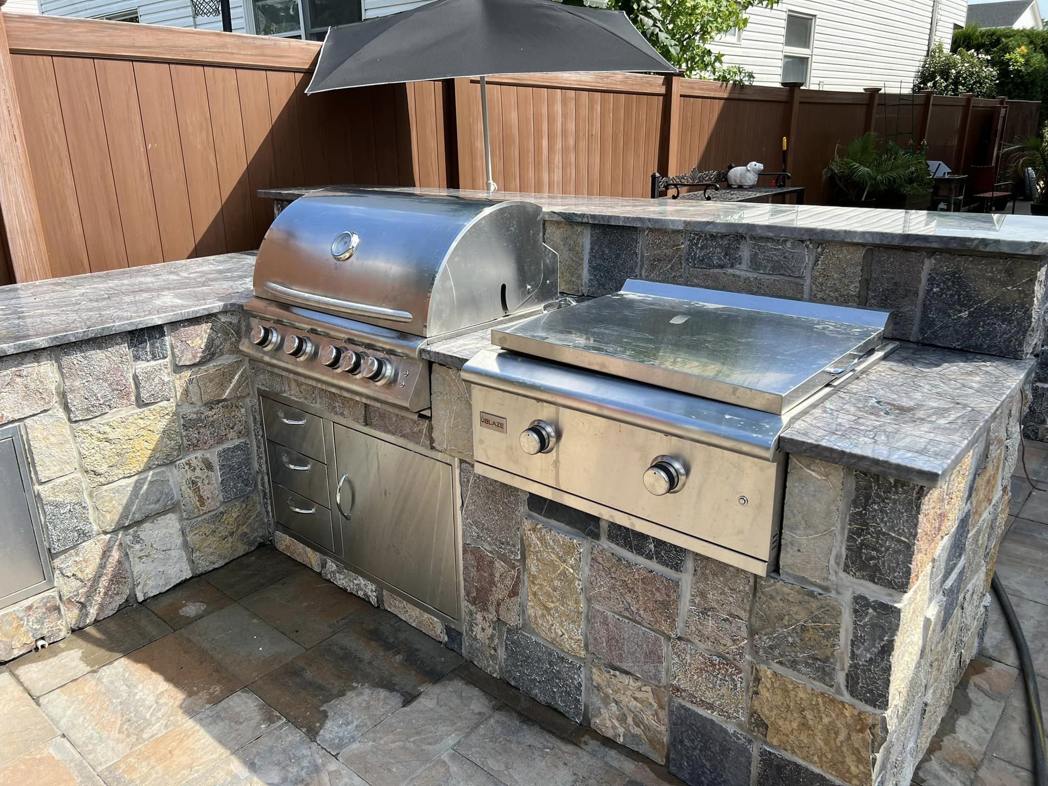 330296592_1307789620068679_4636207386179123694_n