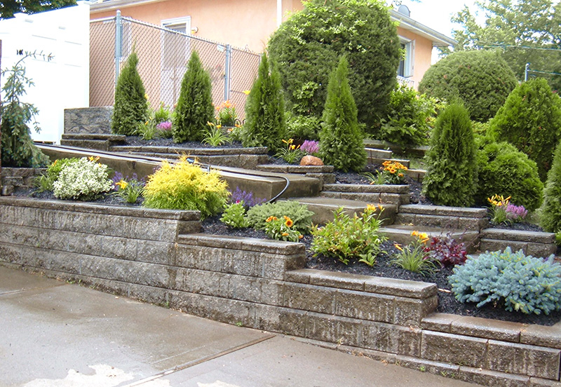 russowork more work done by Russo's landscaping