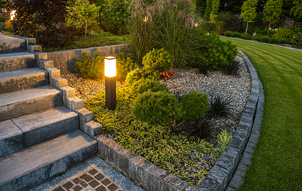 Residential Rockery Backyard Garden Led Outdoor Light Illuminati Outdoor kitchen work on  a guest's outdoor kitchen
